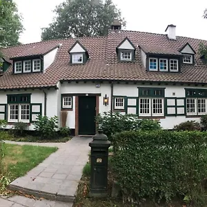 ** Oda ve Kahvaltı Rose House Belçika